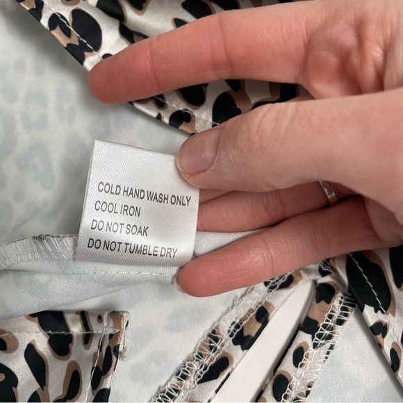 PRINCESS POLLY satin slit mini skirt in snow leopard print - Picture 2 of 10